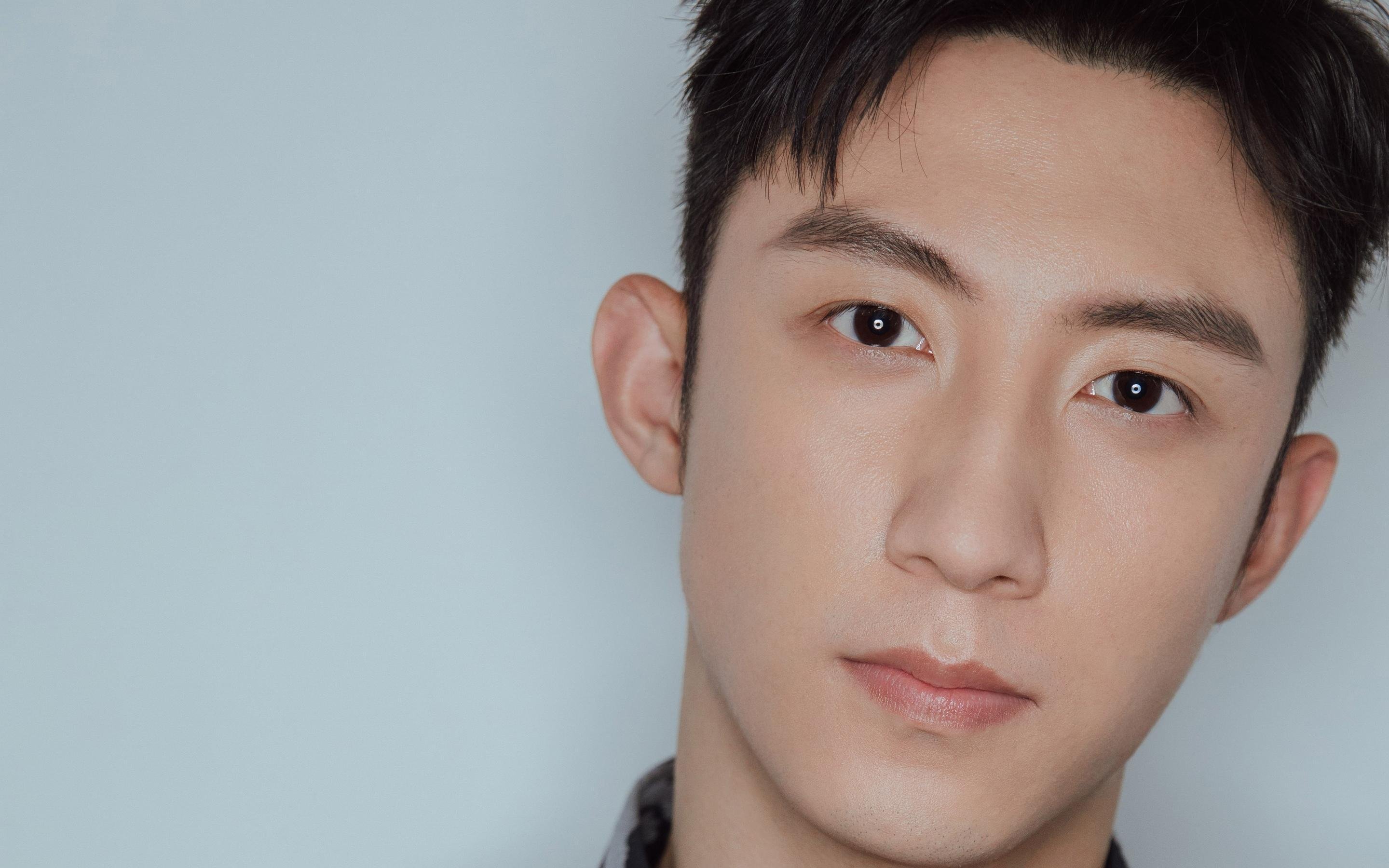 _未来运动鞋：智能科技引领潮流_，未来鞋子